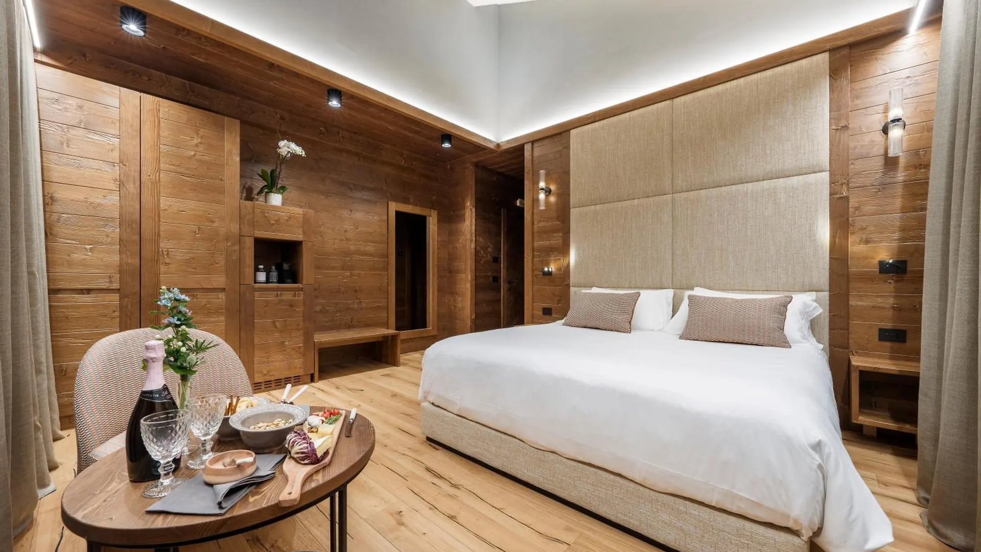 Hotel Casa Guargne Cortina dʼAmpezzo 3*,  Italia