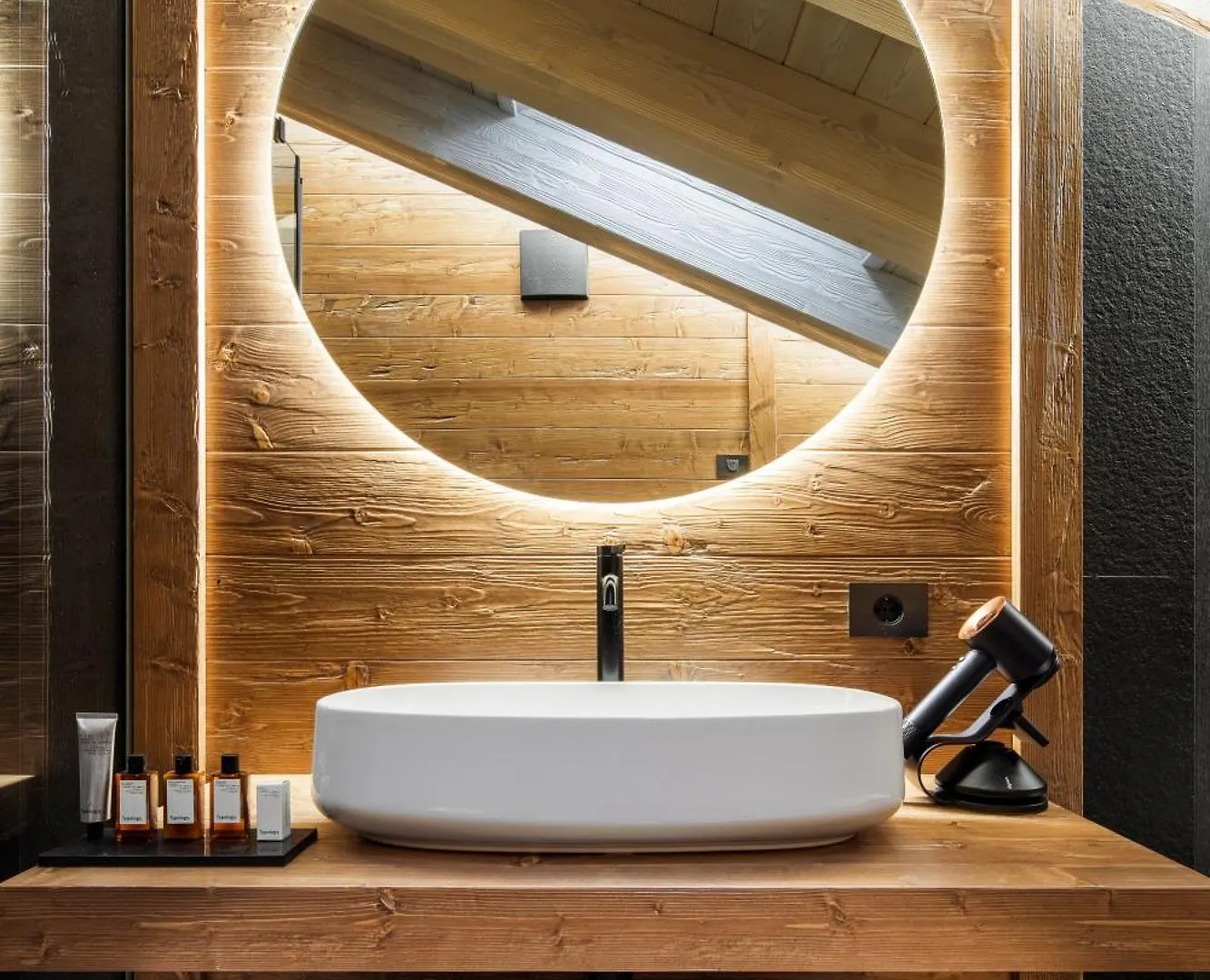 Hotel Casa Guargne Cortina dʼAmpezzo 3*,  Italia