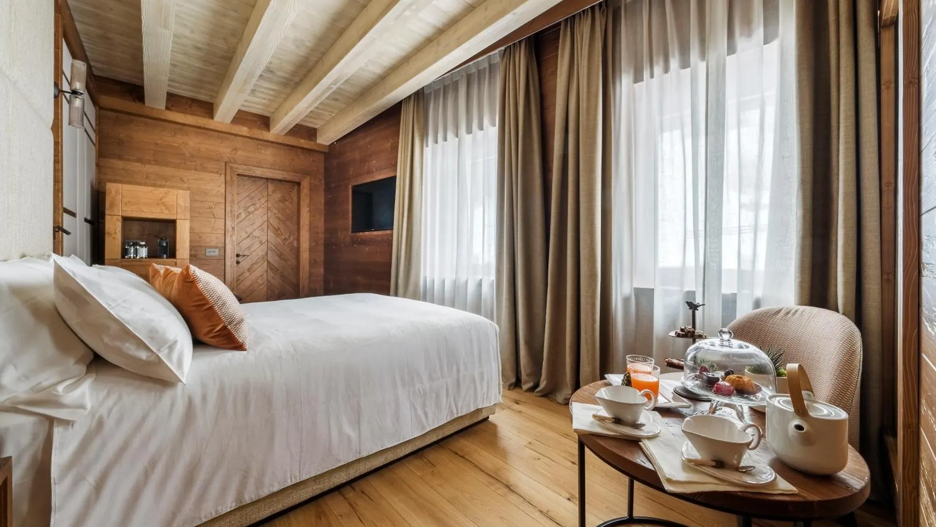 Casa Guargne Hotel Cortina d'Ampezzo 3*,  Italy